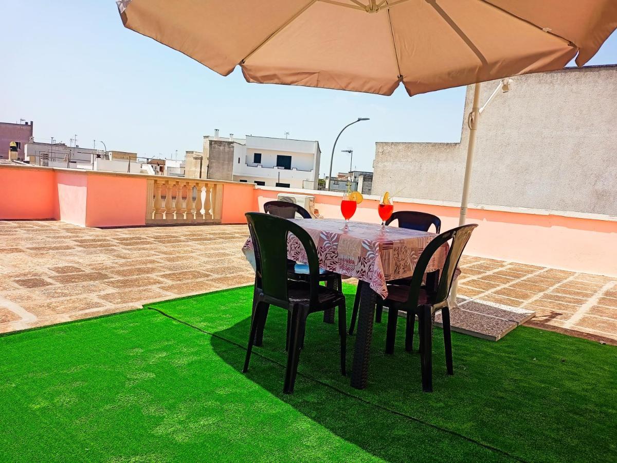 Villa La Terrazza Di Fabrizio 5 Minuti Dal Mare Andrano Exterior foto